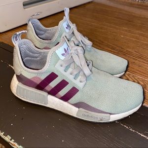 USED WOMEN’s ADIDAS NMD_R1 SIZE 7!